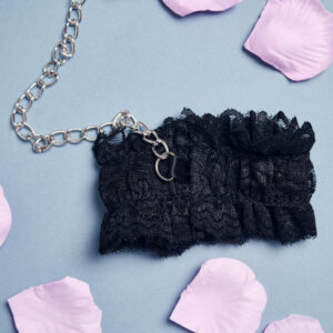 KINK – Δαντελένια Ελαστικά Δεσμά Καρπών (Μαύρα) - Image 3