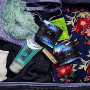 Travel Pleasure Kit – Tropical