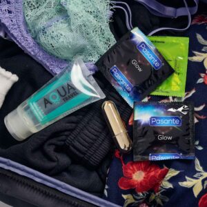 Travel Pleasure Kit – Tropical - Image 4